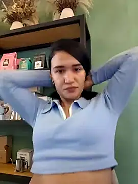 DaniRivers  online show from 06-25-26, 05:51