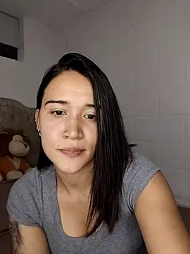 DaniRivers  online show from 06-21-26, 07:19