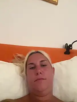 Sofia beee online show from 07-11-26, 10:15