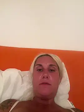 Sofia beee online show from 07-04-26, 11:20