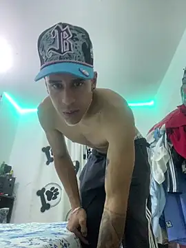 jhuan99 online show from 06-10-26, 06:31