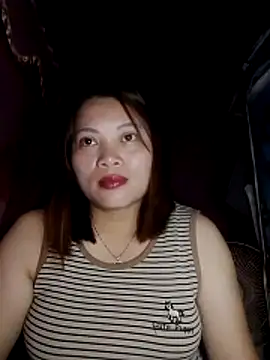 Snapshot of Qie_qir chatting on 06-10-26, 01:56 Qie qir online show from 06-10-26, 01:56