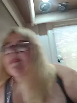 Pippasweets online show from 06-19-26, 07:20