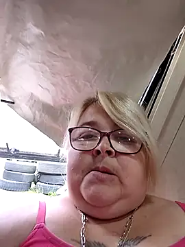 Pippasweets online show from 06-29-26, 07:02