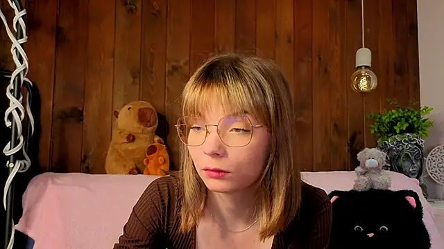 IvoryPesante online show from 06-15-26, 08:41