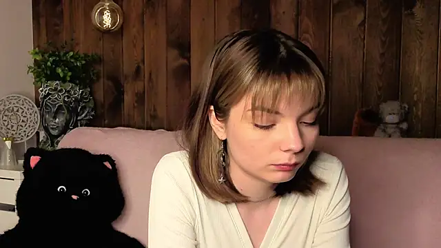 IvoryPesante online show from 06-07-26, 07:30