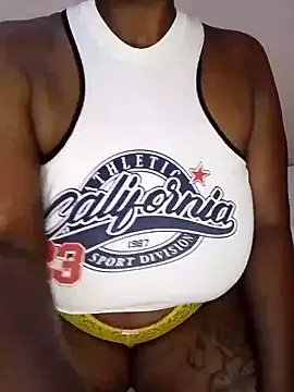 curvyperry online show from 06-10-26, 06:09