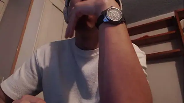 Snapshot of Dan_harmor chatting on 05-24-26, 01:11 Dan harmor online show from 05-24-26, 01:11