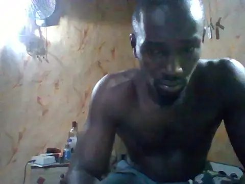 Snapshot of BlaqAarow chatting on 08-08-26, 05:58 BlaqAarow online show from 08-08-26, 05:58