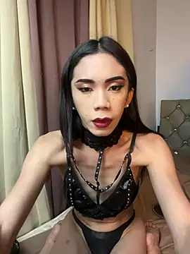 Snapshot of CassandraLovve chatting on 06-19-26, 08:31 CassandraLovve online show from 06-19-26, 08:31