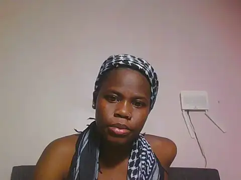 Midnight whisper01 online show from 06-14-26, 04:19