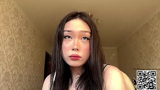 LilowNax online show from 06-19-26, 02:12