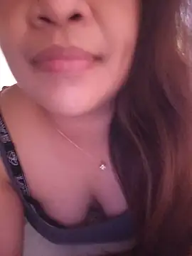 Snapshot of HabibteAna chatting on 06-09-26, 10:27 HabibteAna online show from 06-09-26, 10:27