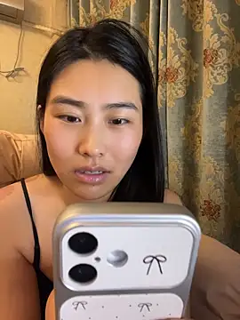 zhenzhen-888 online show from 06-12-26, 02:37