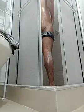 Snapshot of thelonioussexxx chatting on 06-20-26, 01:27 thelonioussexxx online show from 06-20-26, 01:27