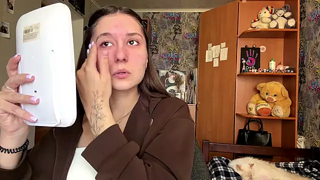 HoneyKittyk online show from 06-05-26, 11:16