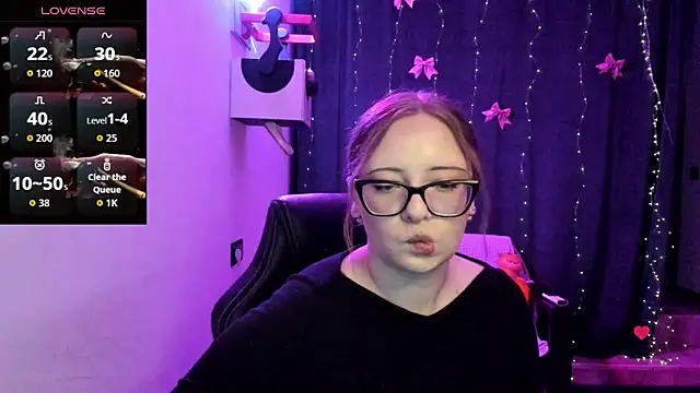 JuliNy x online show from 05-30-26, 01:17