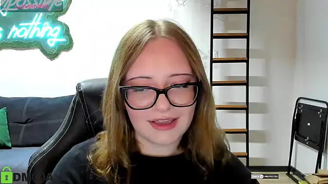 JuliNy x online show from 05-27-26, 06:26