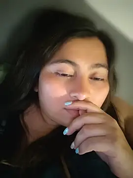 Hotlilo online show from 05-26-26, 07:45