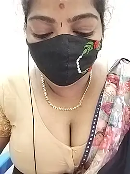 Snapshot of Sindhu-31 chatting on 07-01-26, 05:41 Sindhu-31 online show from 07-01-26, 05:41