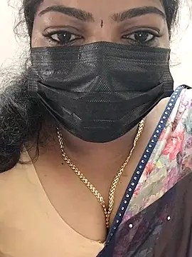 Snapshot of Sindhu-31 chatting on 05-31-26, 06:19 Sindhu-31 online show from 05-31-26, 06:19