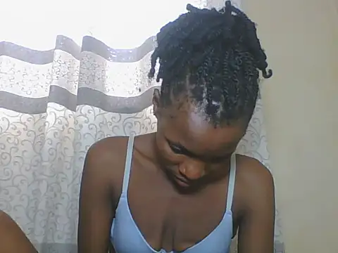 Snapshot of Sweet_Pinkpussy chatting on 07-10-26, 08:47 Sweet Pinkpussy online show from 07-10-26, 08:47