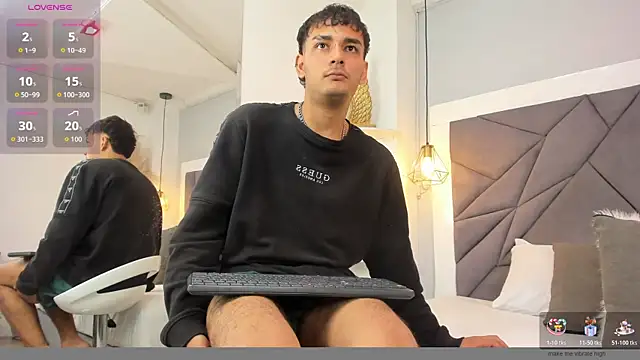 LiamBlake  online show from 06-10-26, 06:03