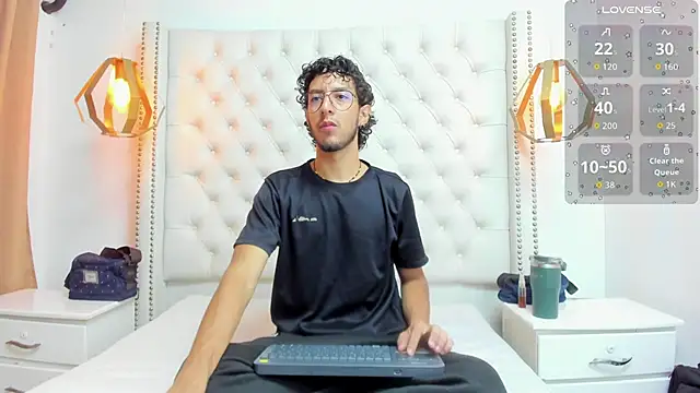 LEO SANZ66 online show from 06-19-26, 12:33