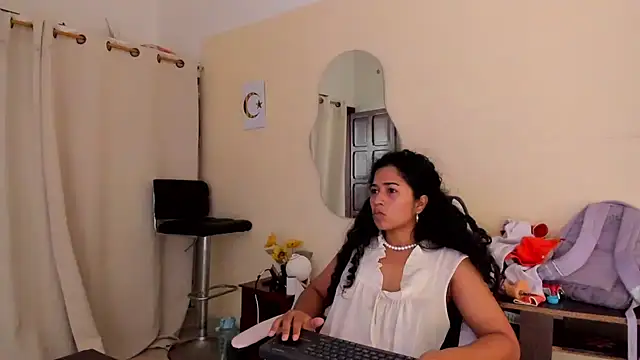 Nadia-Monroe online show from 07-14-26, 09:43