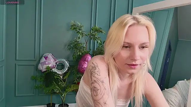 haleybooo online show from 07-01-26, 12:05
