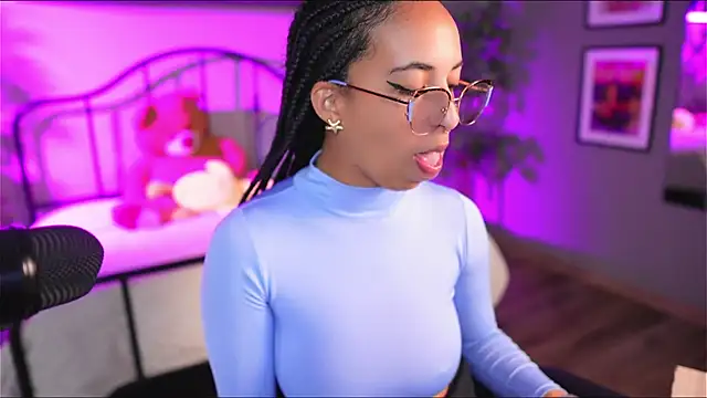 Millie Volturi online show from 07-28-26, 03:21