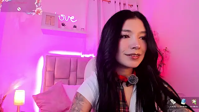 Isis waifu  online show from 05-27-26, 03:47
