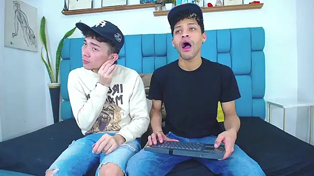 STRANGER BOYS online show from 06-27-26, 11:11