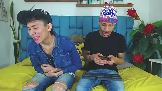 STRANGER BOYS online show from 07-07-26, 11:08