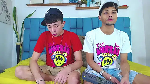 STRANGER BOYS online show from 07-09-26, 11:15