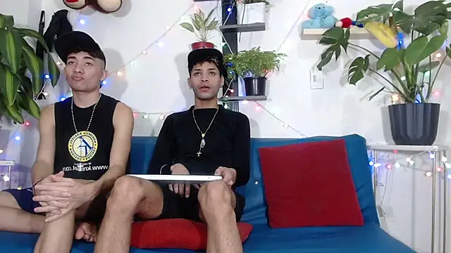 STRANGER BOYS online show from 05-31-26, 05:19