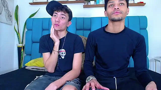 STRANGER BOYS online show from 07-11-26, 11:16