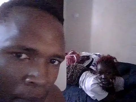 Snapshot of tinyy-bee chatting on 06-01-26, 12:16 tinyy-bee online show from 06-01-26, 12:16