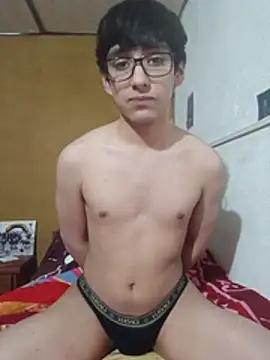 Snapshot of D4vidxxx chatting on 07-15-26, 05:47 D4vidxxx online show from 07-15-26, 05:47