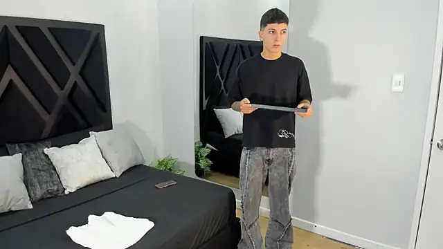 Gian Rossi online show from 06-30-26, 11:32