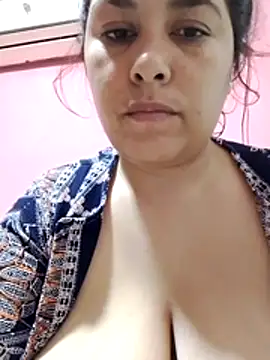 sofiapere1 online show from 07-20-26, 10:01