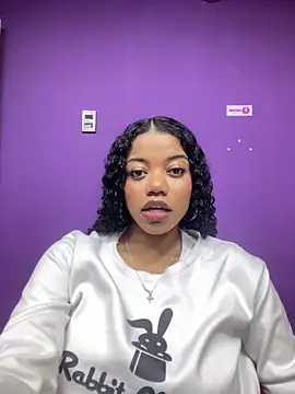 Snapshot of Ariana_roxe_ chatting on 06-02-26, 04:23 Ariana roxe online show from 06-02-26, 04:23