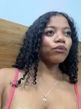 Snapshot of Ariana_roxe_ chatting on 05-31-26, 05:13 Ariana roxe online show from 05-31-26, 05:13