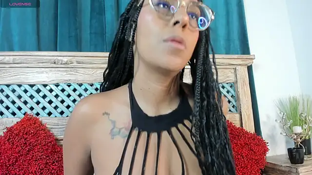 Snapshot of PriscilaCooper_ chatting on 05-30-26, 07:19 PriscilaCooper online show from 05-30-26, 07:19