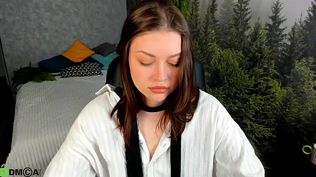 Snapshot of Maya-Mimi chatting on 06-19-26, 01:00 Maya-Mimi online show from 06-19-26, 01:00