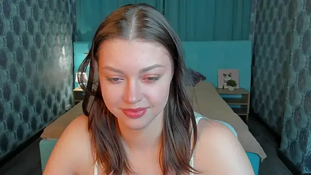 Snapshot of Maya-Mimi chatting on 06-27-26, 01:22 Maya-Mimi online show from 06-27-26, 01:22