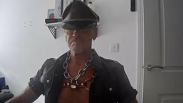 NottsLeather online show from 06-21-26, 02:23