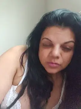 habibiforyou81 online show from 06-16-26, 01:11