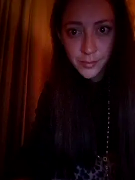 VickymoreX online show from 06-17-26, 08:14
