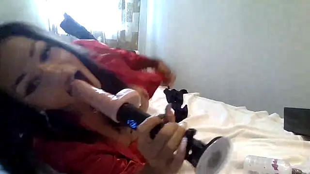 Snapshot of Loren4a chatting on 07-06-26, 04:31 Loren4a online show from 07-06-26, 04:31